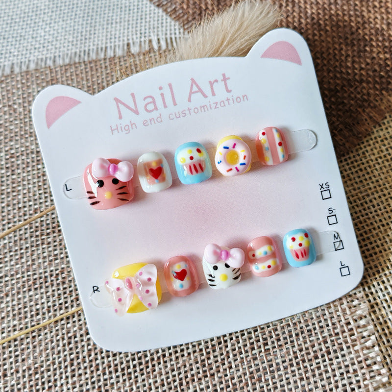 365nails-Série Infantil Hello Kitty: "Festa Doce de Donuts" – Unhas Postiças Infantis Curtas Quadradas