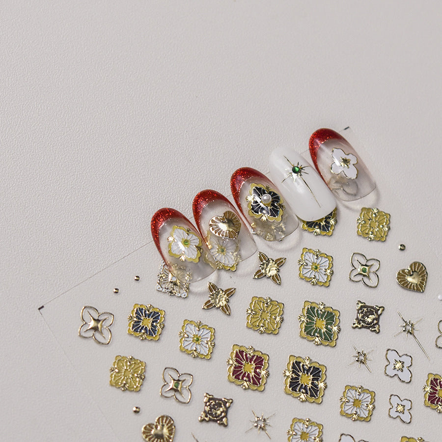 365nails: 復古金箔花卉徽章 – 美甲貼紙