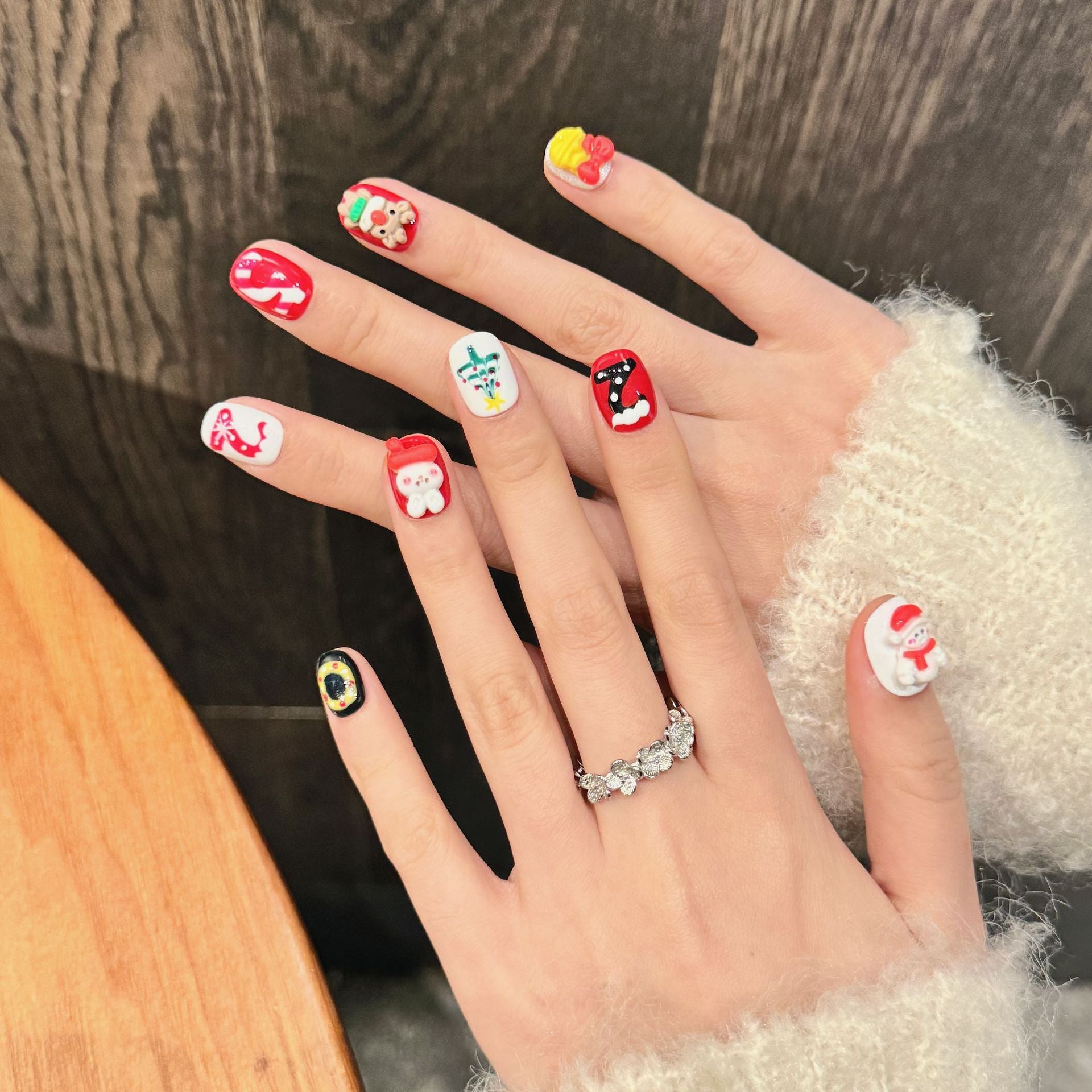 Colorful Christmas Press‑On Nails – Santa, Reindeer & Number Design