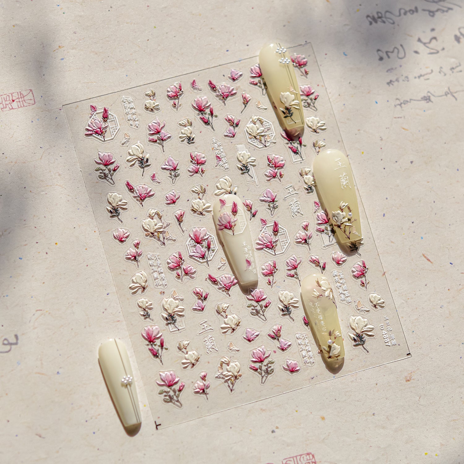 365nails: "Magnolia Elegance" – nail art stickers