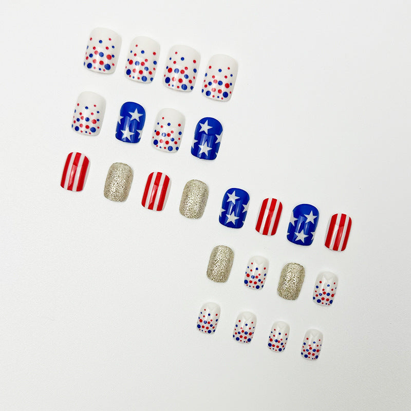 365nails: "Festive Gingham" – Plaid & Star Printed Oval Nails