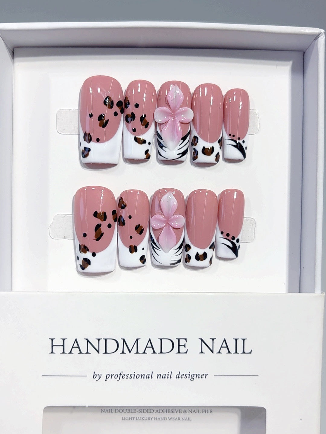 Wild Floral Leopard: "Pink & Animal Print" – Square Press-On Nails