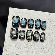365nails: "흑요석 코스모스" – 3D 캣아이 & 메탈릭 플레이크 수제 숏 스퀘어형 네일
