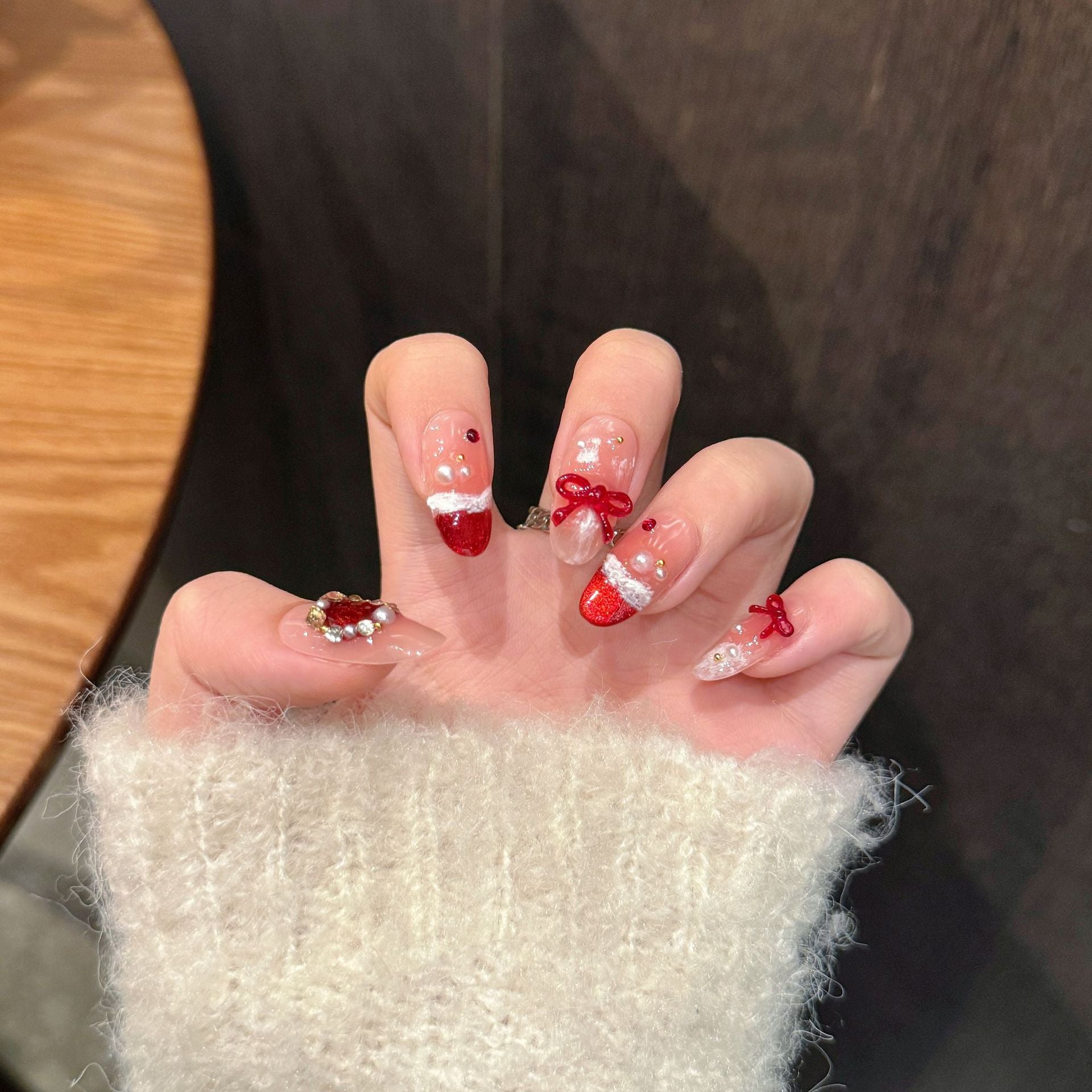 365nails: "Strawberry Bow" – 3D Fruit Handmade Oval Nails