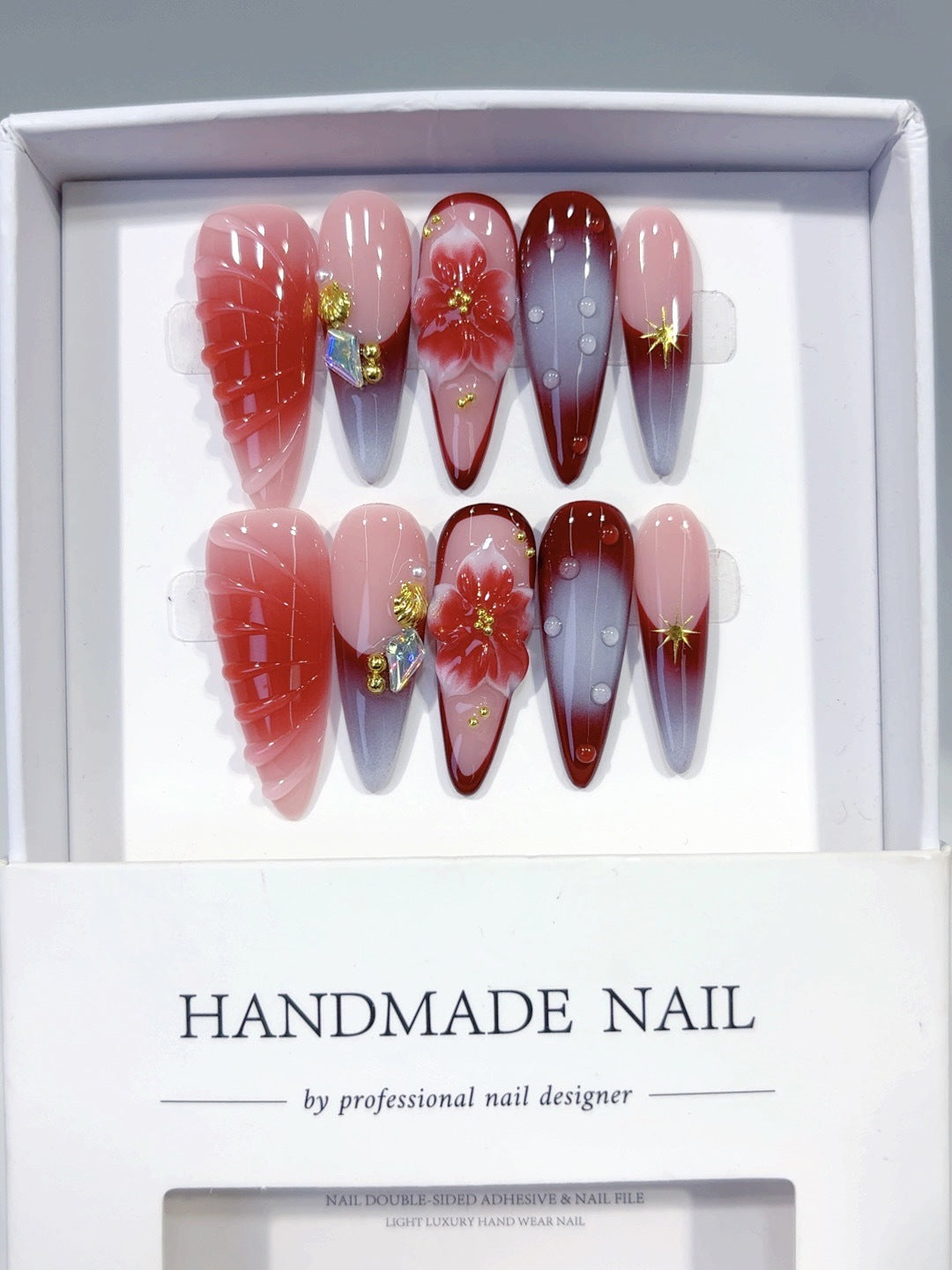 Crimson Bloom: "Red Petal" – Unhas Postiças Longas Amendoadas Feitas à Mão