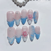 365nails：「蔚藍花語」— 中長款 杏仁形 藍粉花卉 手工製 穿戴甲
