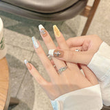 Unhas personalizadas com estampa de leopardo Ono, estilo francês de outono e inverno, com gradiente e estilo branco, estilo Spice Girl, unhas avançadas | 365nails