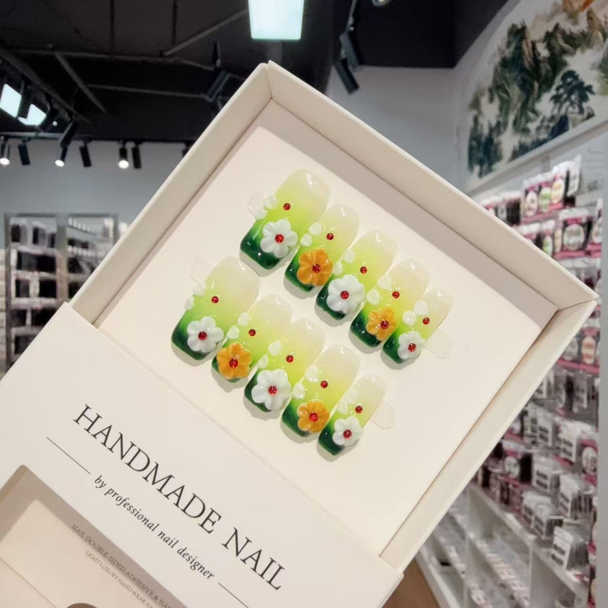 365nails: "Verdant Bloom" – 3D 입체 꽃 수제 아몬드형 프레스온 네일