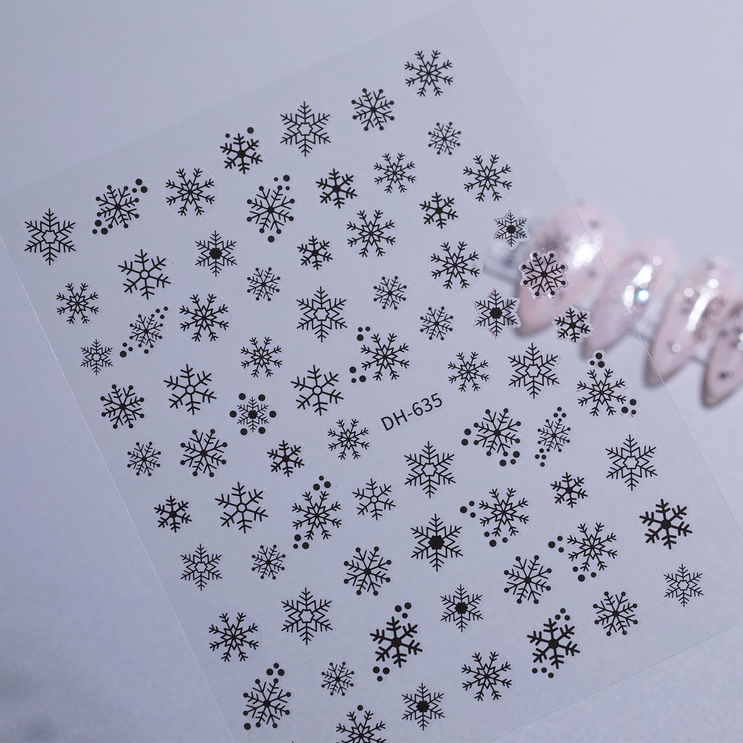 Cross-border Laser Snowflake Nail Art Sticker Flat Hot Silver Christmas Hollow Snowflake Nail Sticker Ornament DH635
