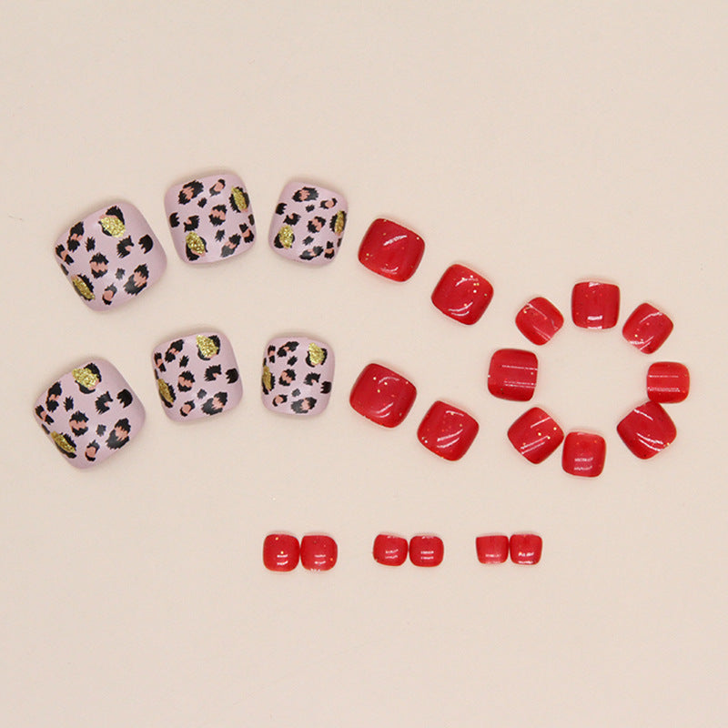 Manicura con estampado de leopardo dulce y fresco en burdeos brillante Modelo de uñas postizas para los pies con uñas postizas de chica elegantes y frescas 24 piezas en caja Piezas de uñas postizas para los pies a presión｜365nails