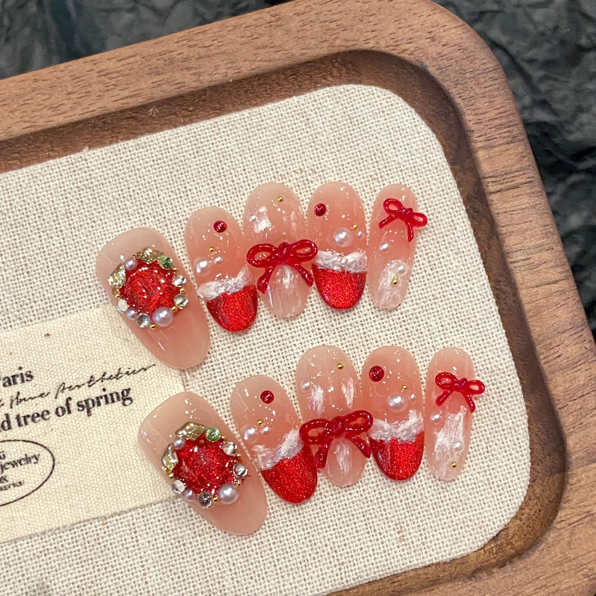 365nails: "Strawberry Bow" – 3D Fruit Handmade Oval Nails