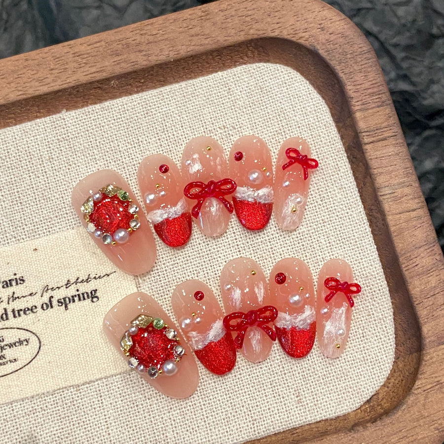 365nails: "Strawberry Bow" – 3D Fruit Handmade Oval Nails