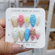 Pastel Dream: "Candy Flower" – Almond Press-Ons