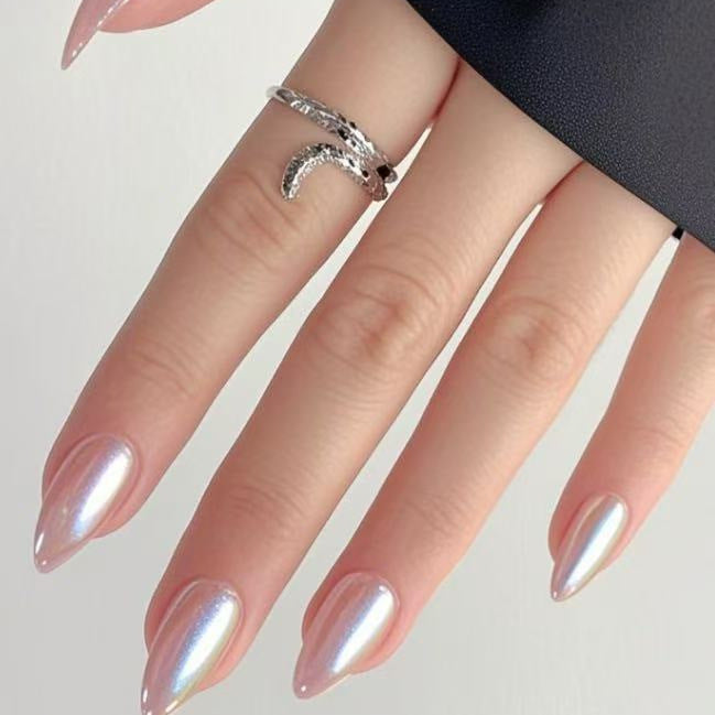 Iridescent Pearl Chrome Minimal Gloss Press On Nails