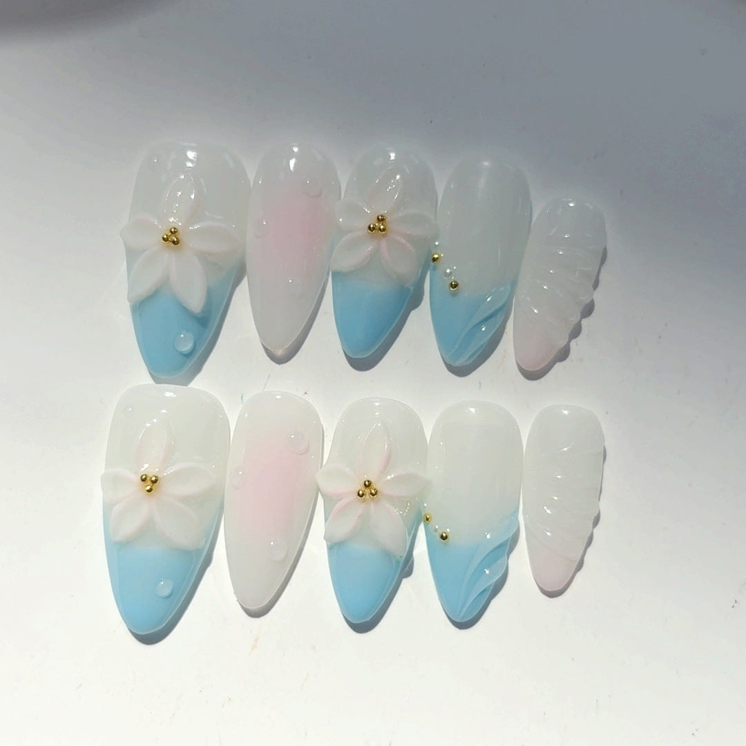365nails-Ocean Lily：「藍色花卉」— 杏仁形 手工製 3D 雕刻 穿戴甲