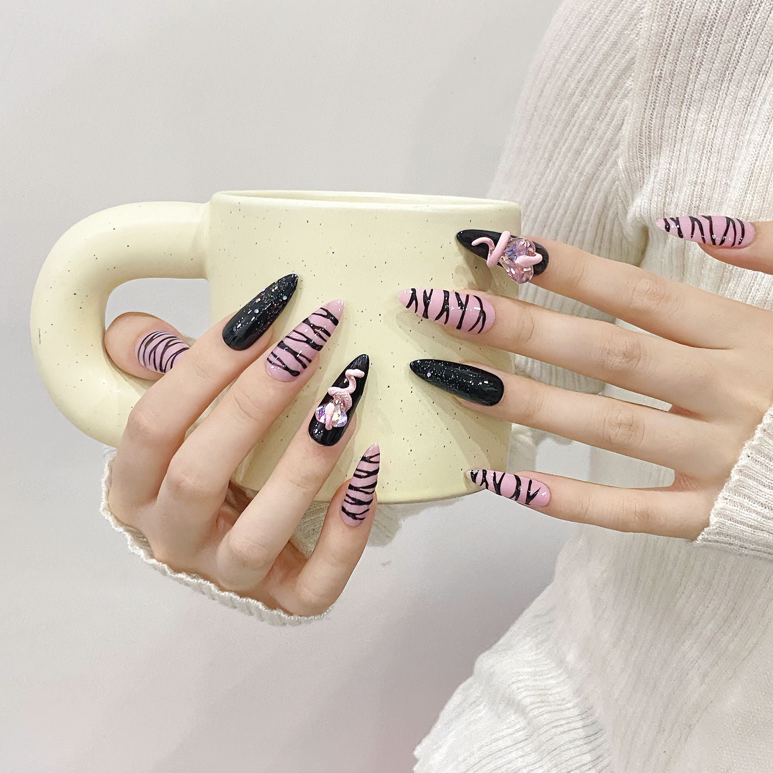 Handmade press on nails sweet cool hot girl zebra pattern white removable fake nails | 365nails