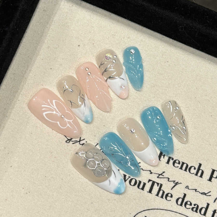 365nails: "바다의 속삭임" – 3D 플로럴 수제 코핀형 네일