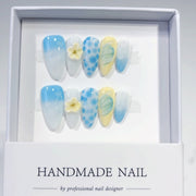 365nails：海邊微風 — 長款杏仁形粉彩漸層手工製穿戴甲