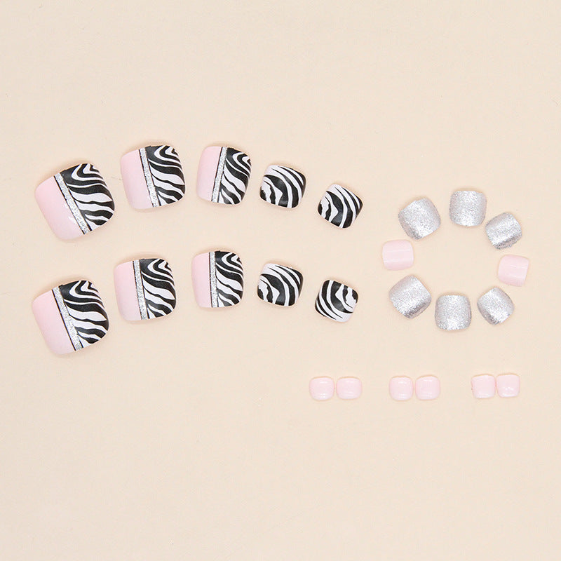 Manicure com estampa de zebra flash, pato mandarim, feitiço duplo, unhas postiças, modelo de unhas postiças, manicure preta e branca, garota gostosa e doce, unhas postiças, peça de unha｜365nails