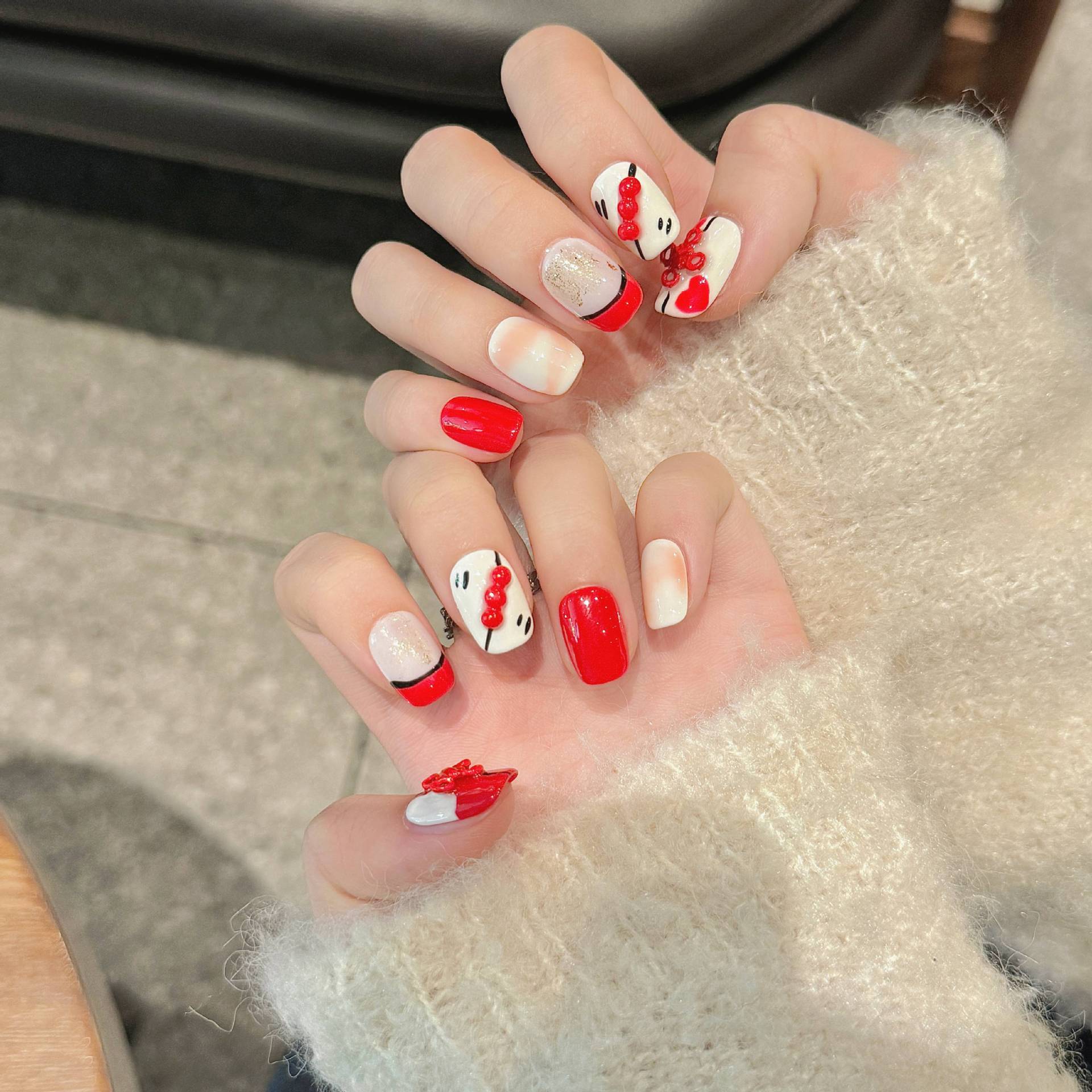 365nails: "Lunar Blossom" – 3D Floral Handmade Medium Almond Nails