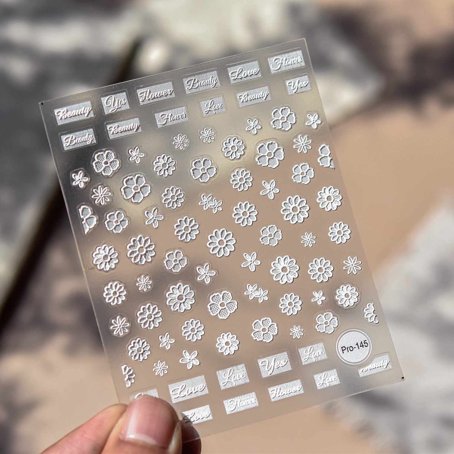 365nails: "White Lace Floral" – nail art stickers