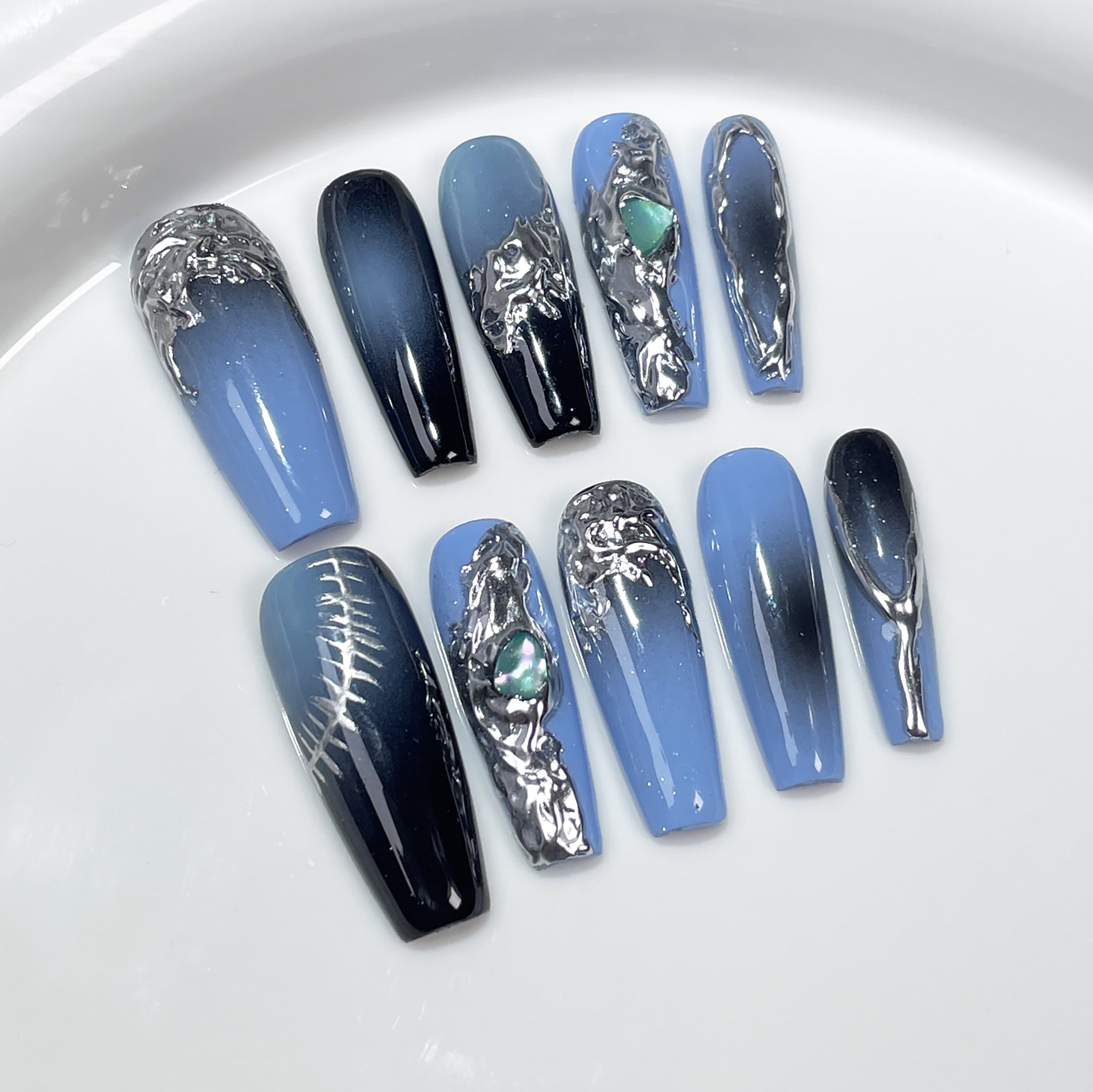 Relieve hecho a mano, prensa en uñas, pistola rociadora, cambio gradual, forma irregular, metal, parche para uñas largo, venta al por mayor | 365nails