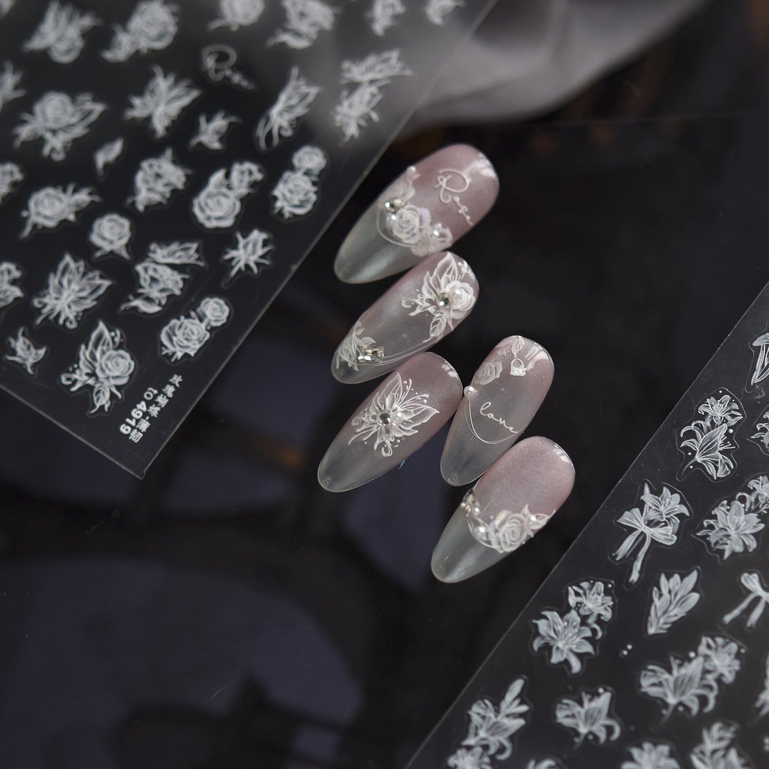 365nails: "White Lace Flower" – nail art stickers
