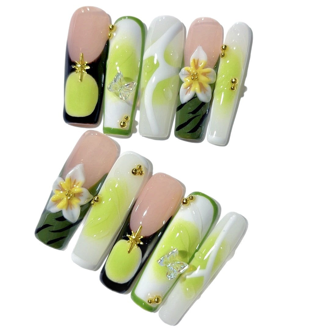 Fresh Green Floral Crystal Art Press On Nail Set