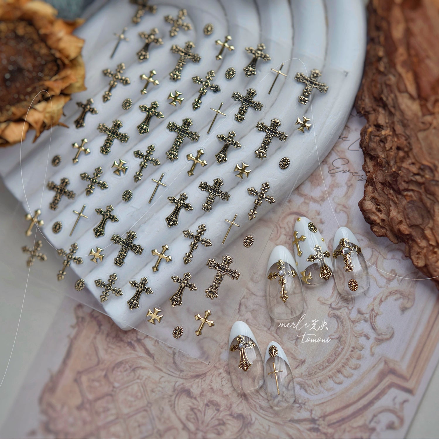 Vintage Gothic Cross – Edgy Punk Nail Art Set
