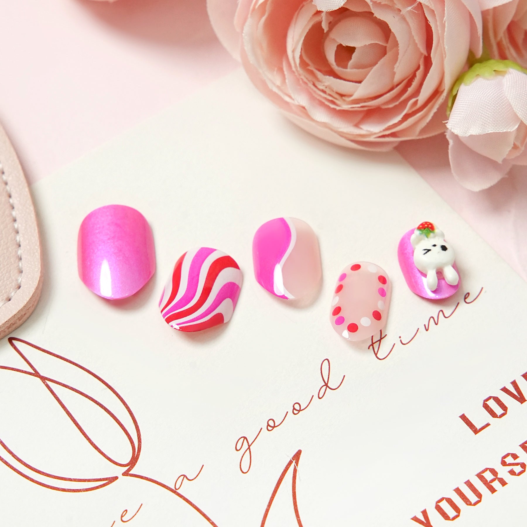 Kids press-on nails Pointed head round head almond cartoon with drill 24 pieces with jelly glue