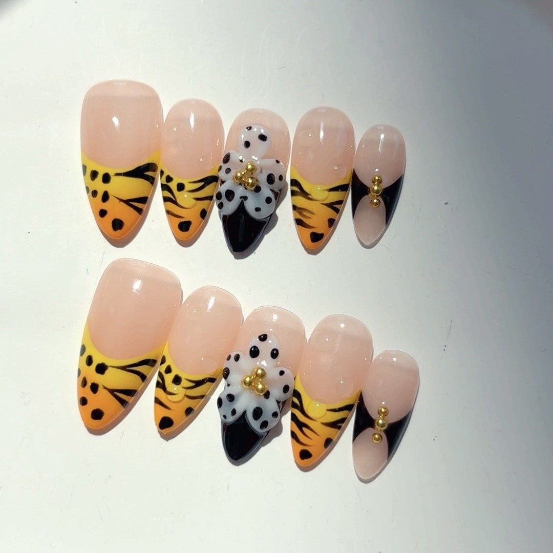 365nails-Wild Safari: "Animal Print Mix" – Almond Shape Handmade 3D Carved Press-On Nails