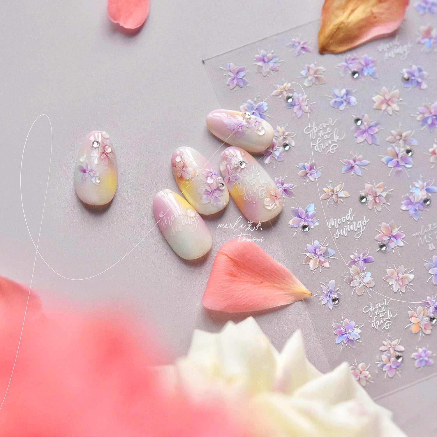 365nails: "Iridescent Crystal Mini Flower" – nail art stickers