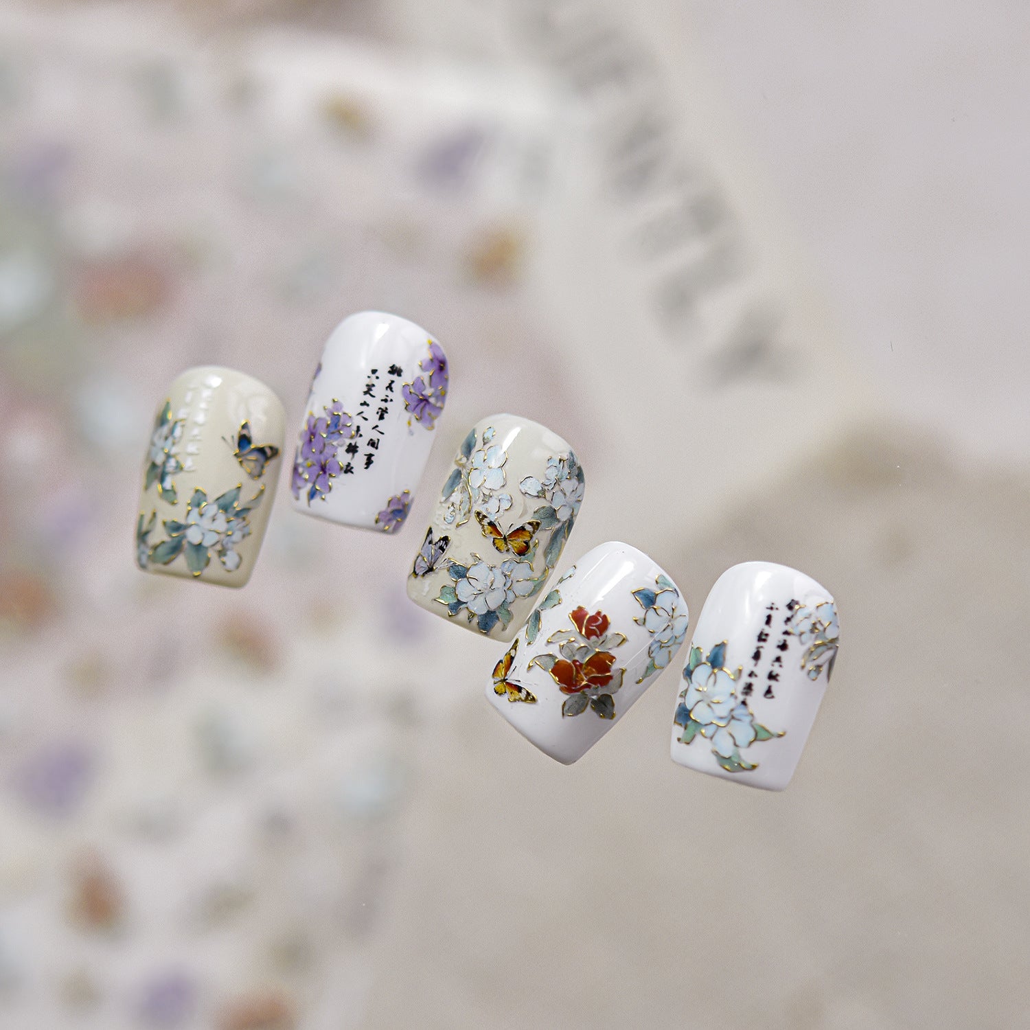 Vintage Enamel Flower – Retro Elegant Nail Art Set