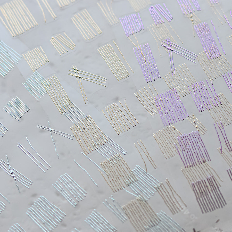 365nails: "Holographic Gradient Lines" – nail art stickers