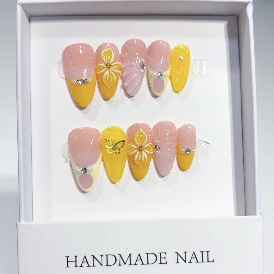 Spring Bloom Series: "Butterfly Lemonade" – Almond Handmade Press-on Nails