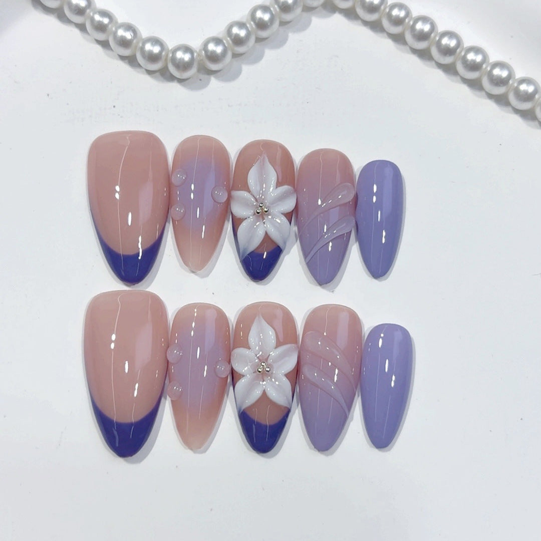 Floraison Lavande : "Pétale Violet" – Ongles press-on fait main forme amande mi-long