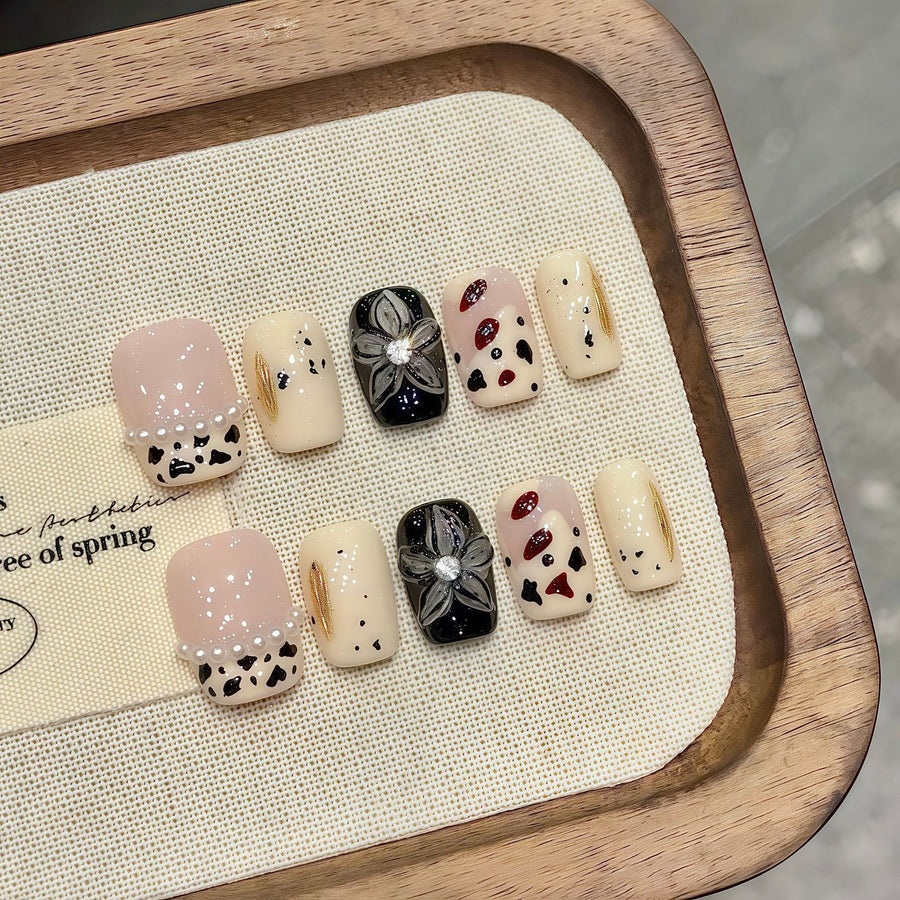 365nails: "Midnight Bloom" – 3D Floral & Leopard Print Handmade Short Square Nails