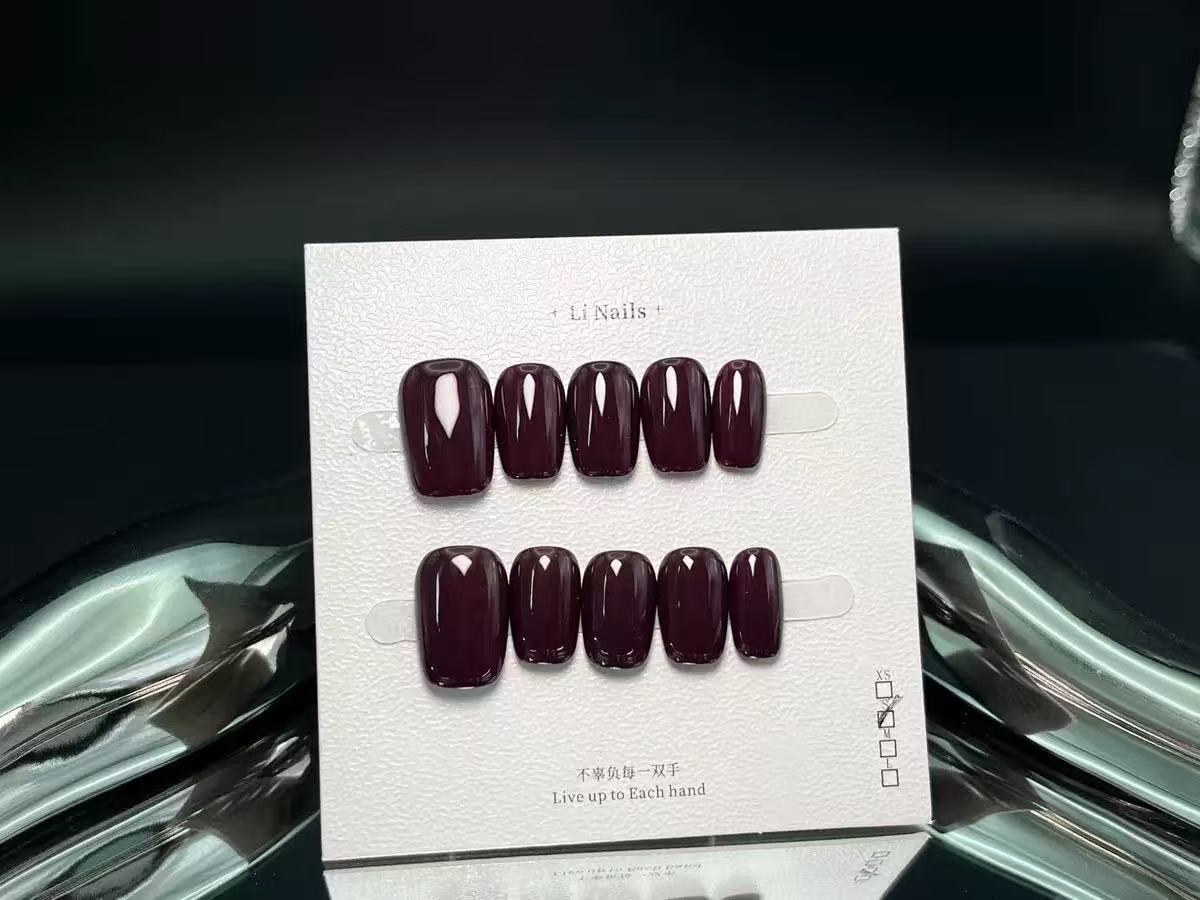 The Essential Solids | Short Medium Square | Handmade Press-on Nails