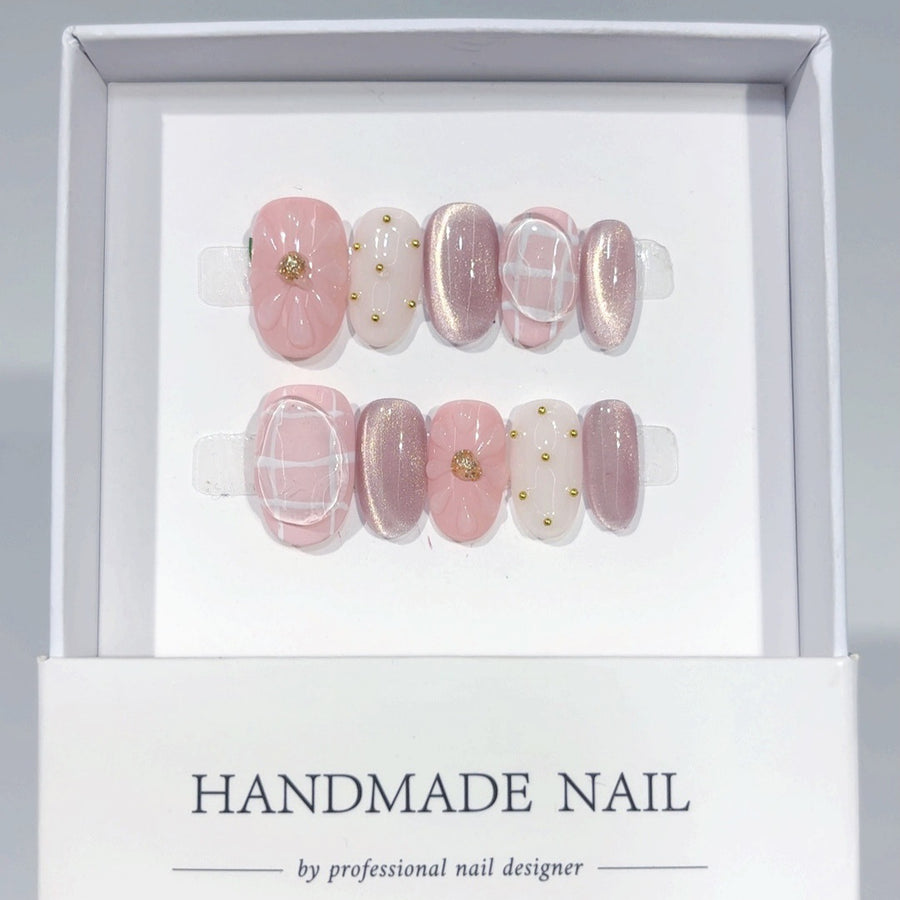 Pink Plaid Bloom: "Cat Eye Flower" – Short Oval Shape Handmade Press-On Nails