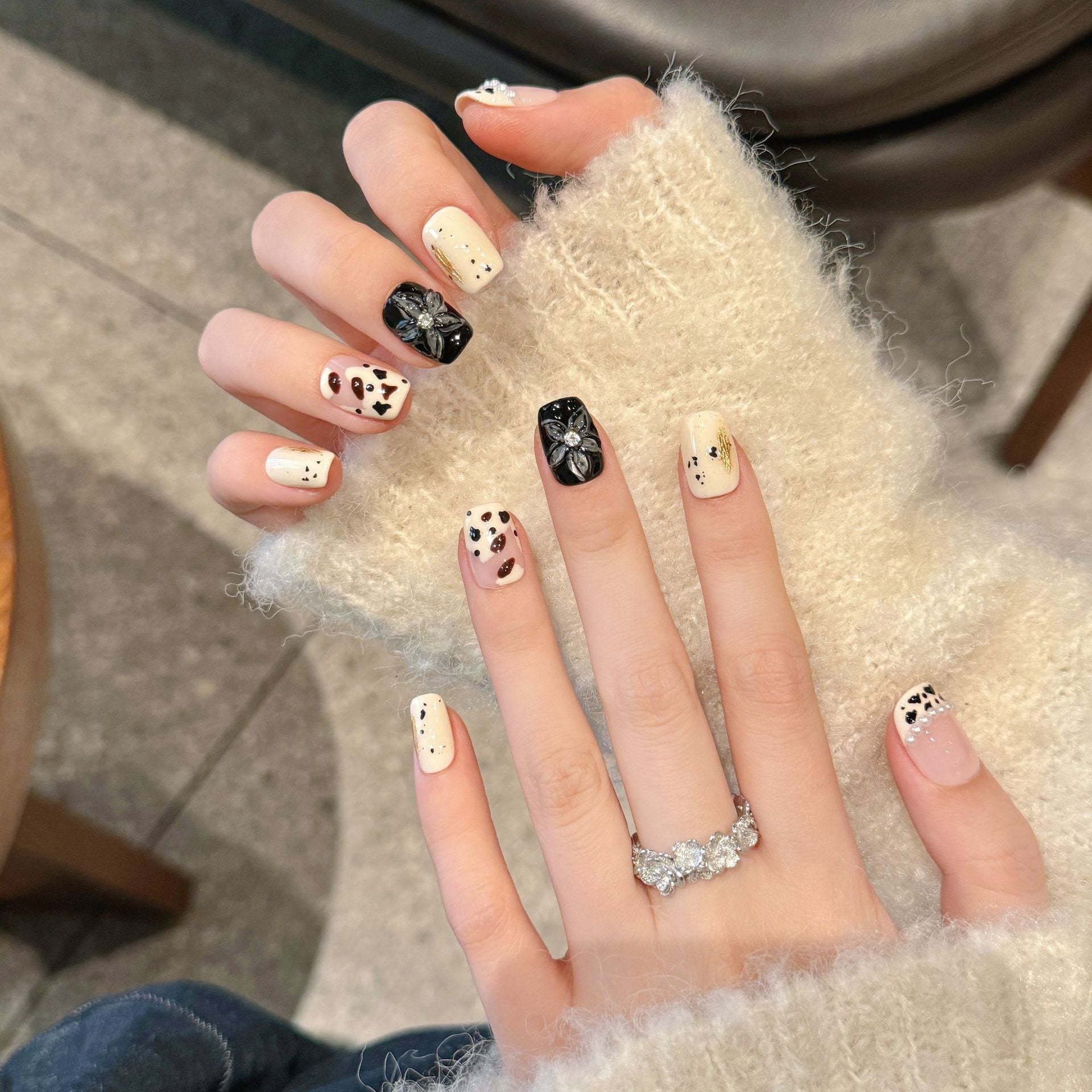 365nails: "Midnight Bloom" – 3D Floral & Leopard Print Handmade Short Square Nails
