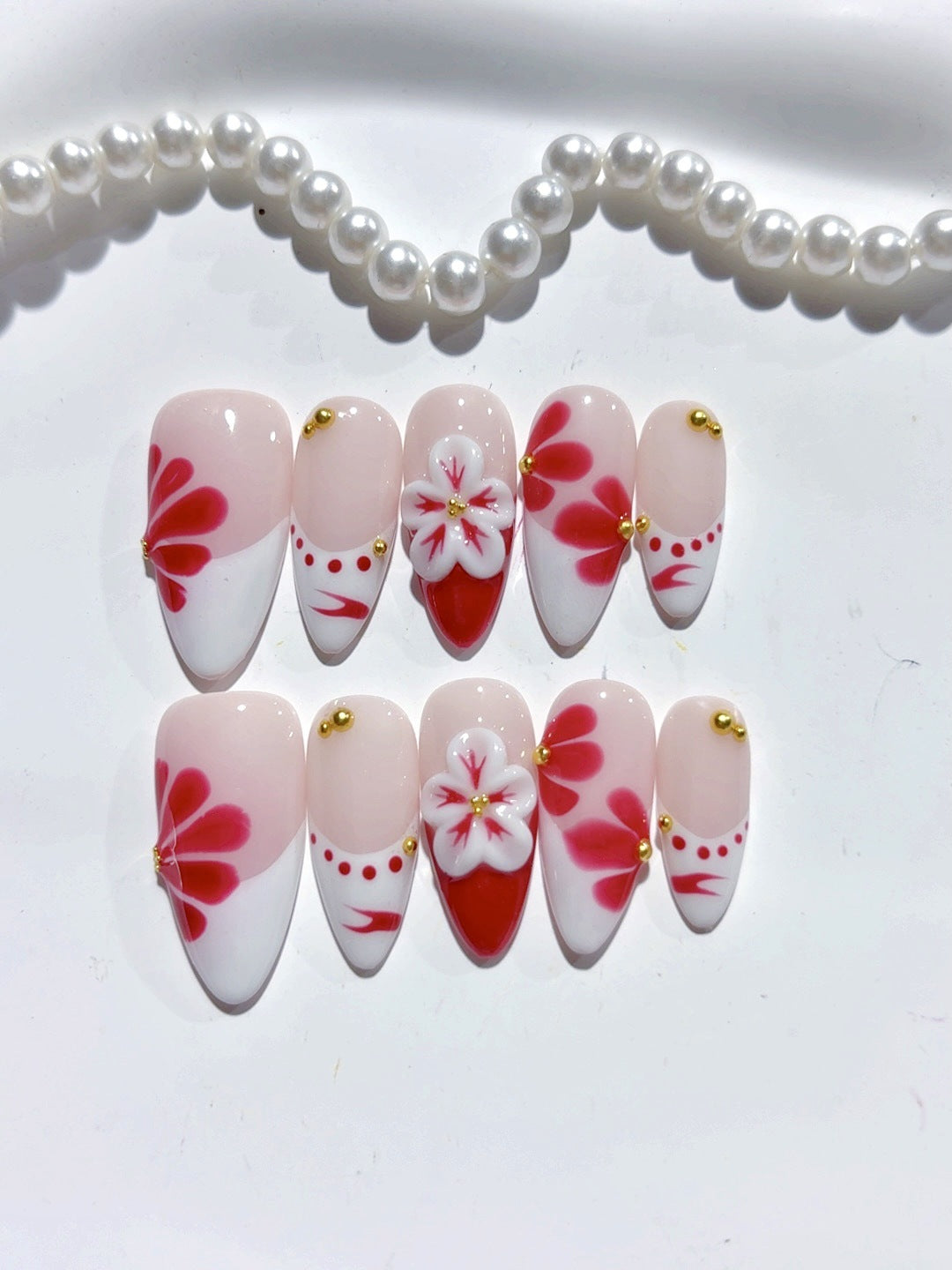 Sakura Whisper: "Crimson Cherry Blossom" – Unhas Postiças Amêndoa