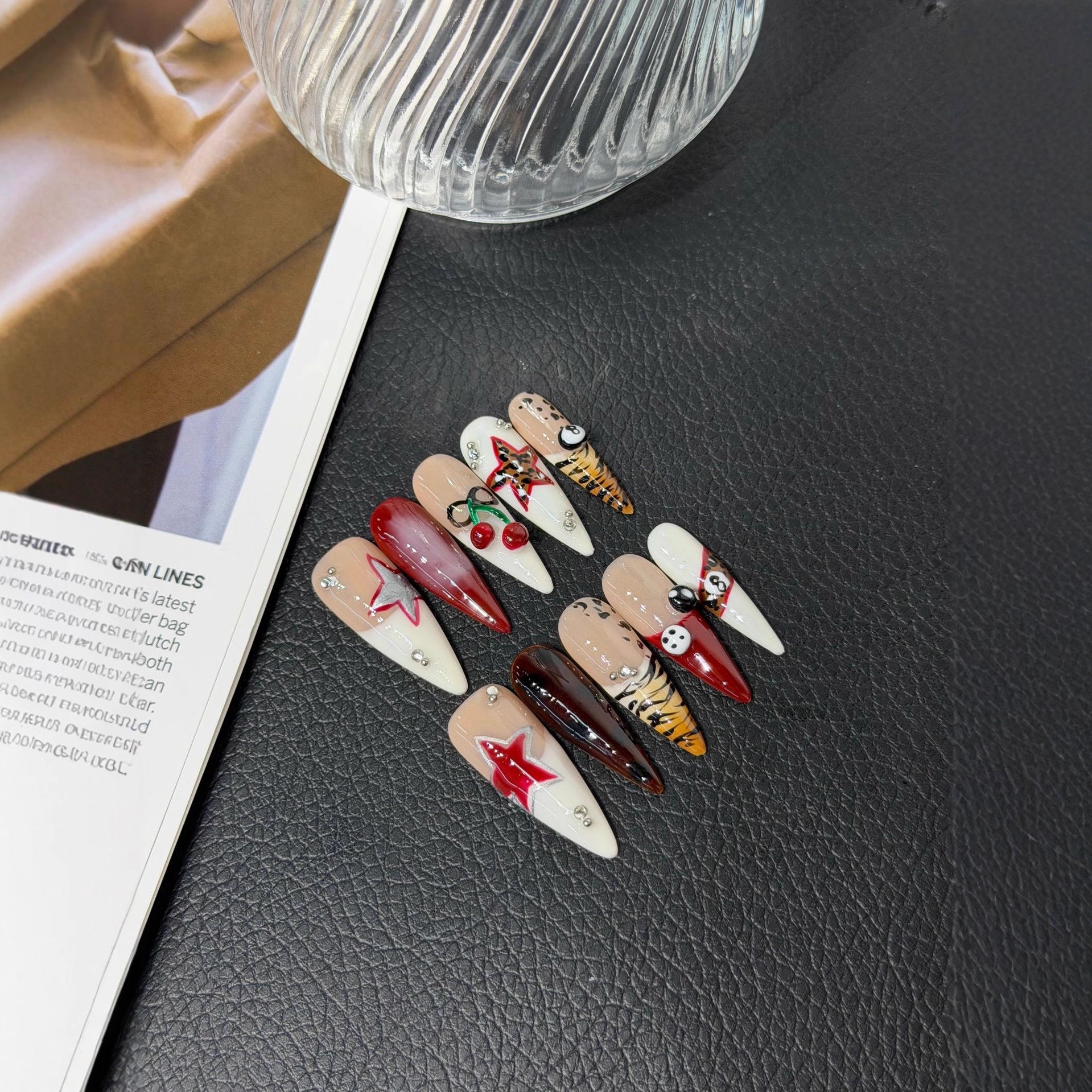 365nails: "Punk Rock Star" – Unhas Stiletto Manuais com Estrelas 3D e Estampa de Leopardo
