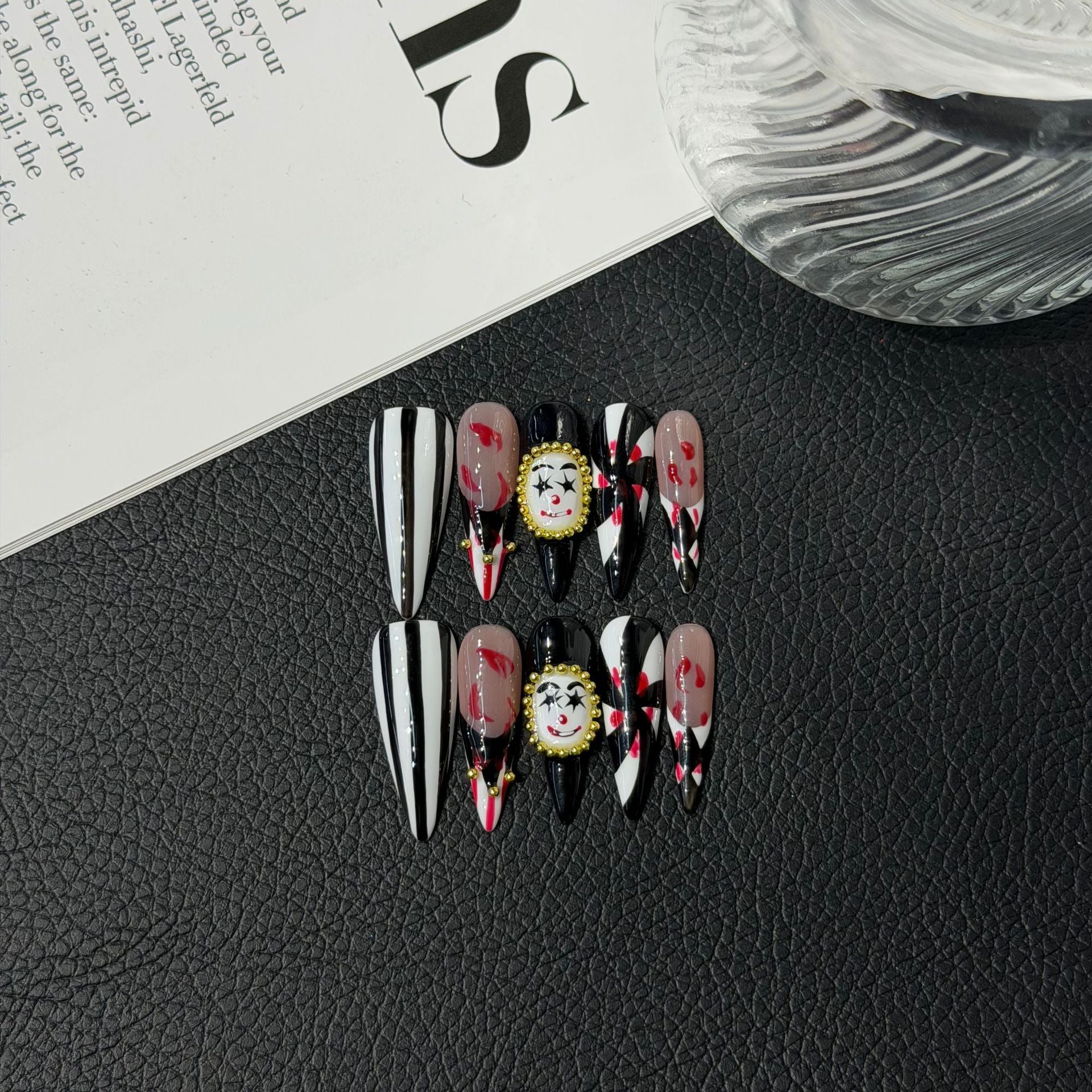 365nails: "Noite de Carnaval" – Unhas Stiletto 3D de Desenho Animado Feitas à Mão