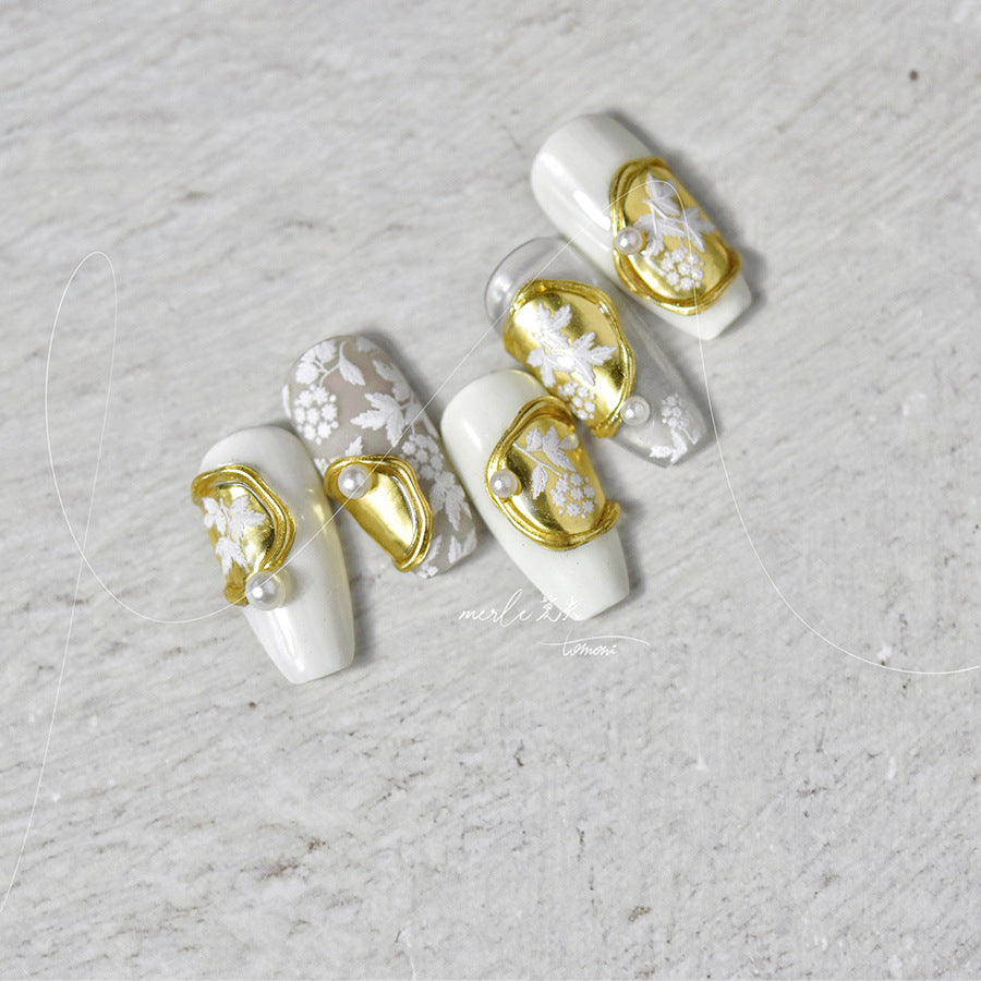 365nails: "Metallic Gold Abstract Dot" – nail art stickers