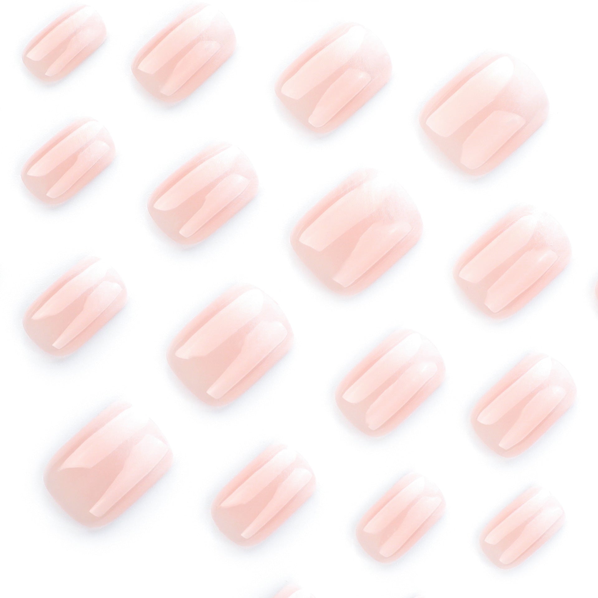 極簡氣質短款穿戴甲 簡約裸粉至白漸變 短款歐式方形｜365nails