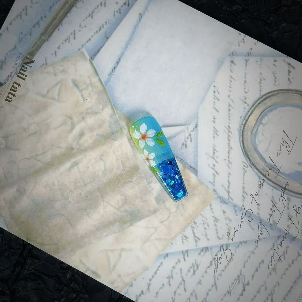 The Art Edit · Sea Breeze Daisy