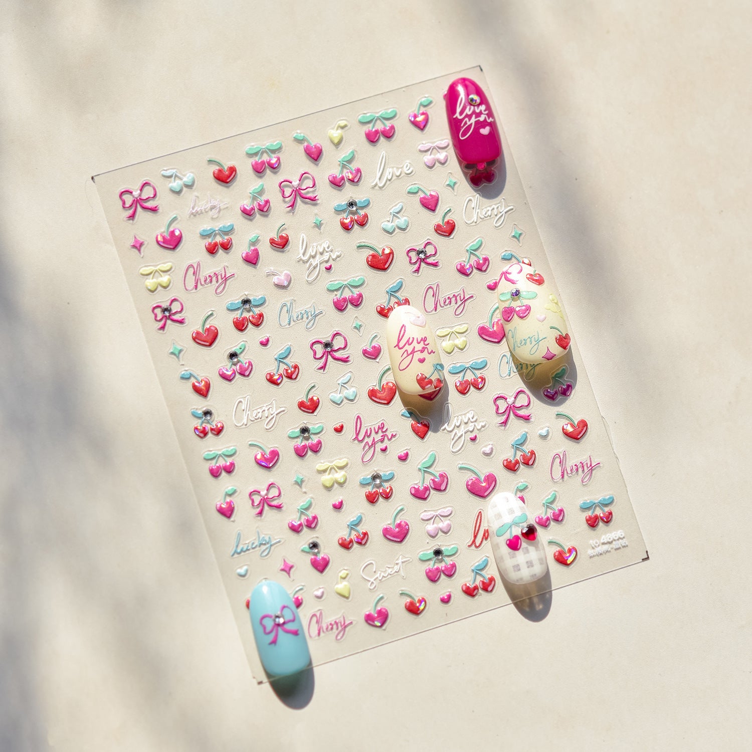 365nails: "라인스톤 체리 & 리본" – 네일 아트 스티커