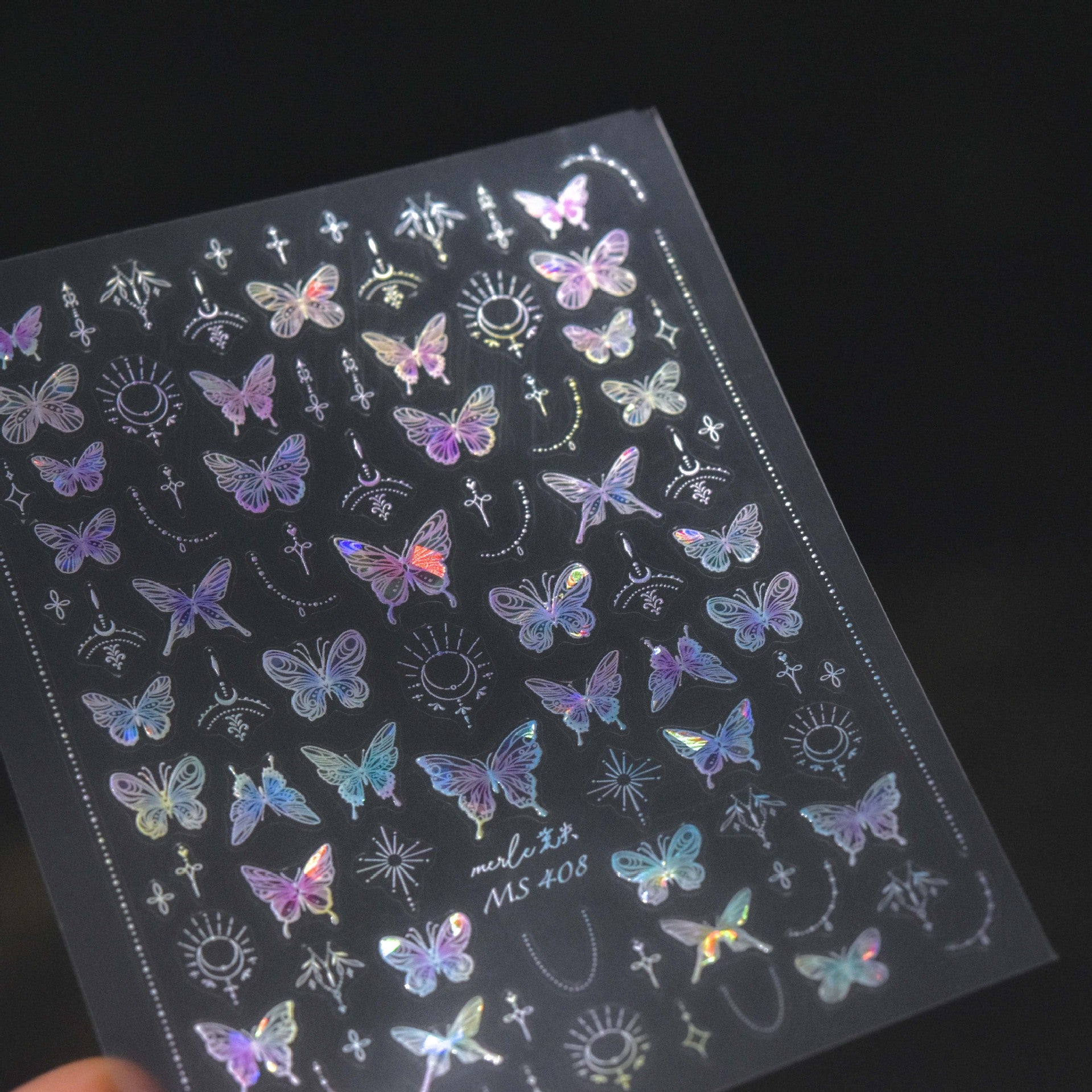 水晶鑽蝴蝶系列：「幻彩之翼」—3D水晶指甲貼