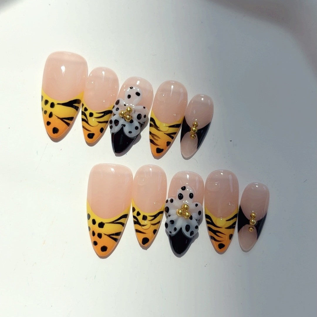 365nails-Wild Safari: "Animal Print Mix" – Almond Shape Handmade 3D Carved Press-On Nails