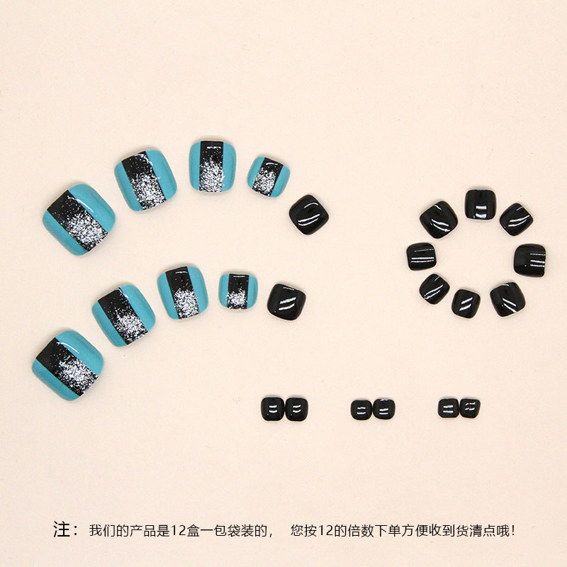 Uñas postizas sencillas de doble capa en azul lago, especiales para pies, con un toque dulce y moderno, exclusivas de Spice Girl. Uñas postizas para pies | 365nails